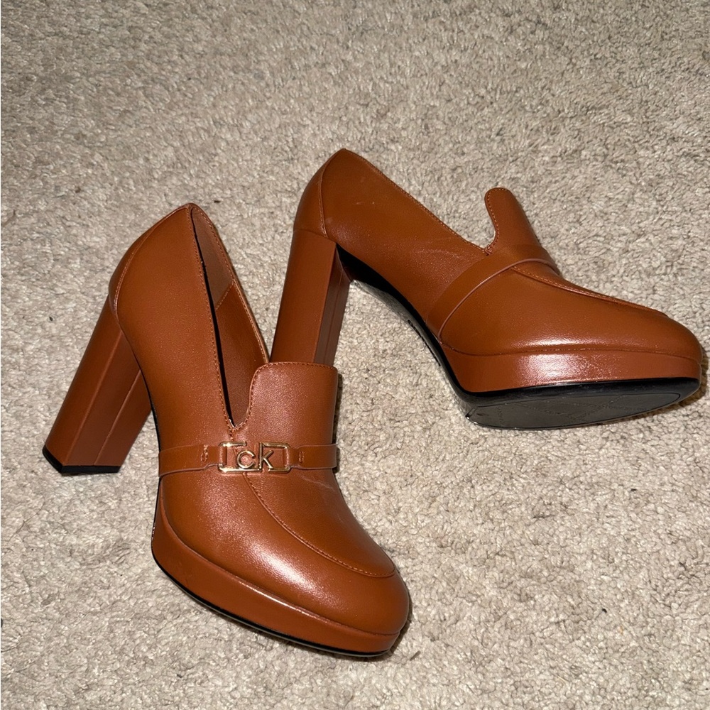 Calvin Klein Women's Brown Heeled Loafers
